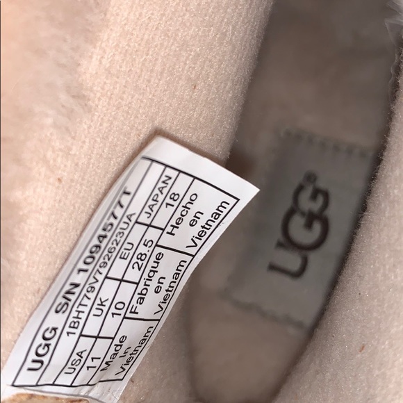 Ugg boots for kids - Picture 6 of 6